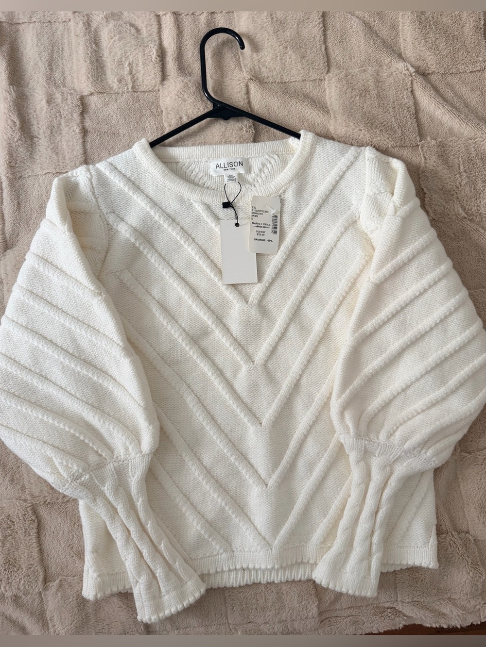 NWT ALLISON New York Sweater